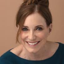 headshot of Susan Hinshaw