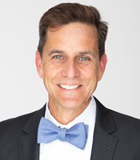 Portrait of Barry Gribbons