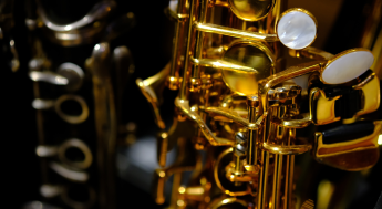 Upclose view of saxaphone and clarinet instruments