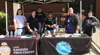 Dream Resource and Rainbow Pride Center students tabling