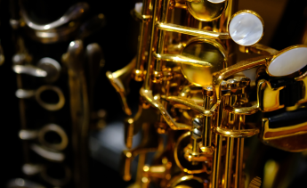Upclose view of saxaphone and clarinet instruments