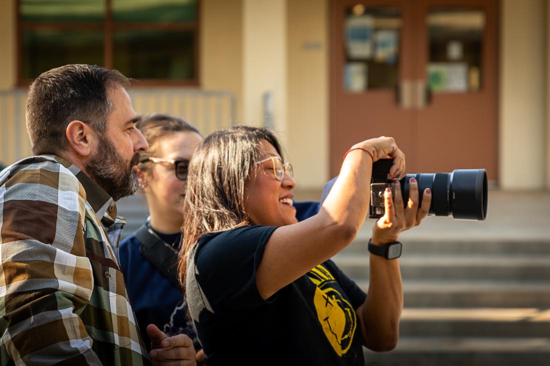 Photo students with instructor